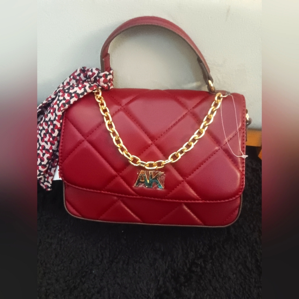 ANNE KLEIN QUILTED BURGUNDY BAG